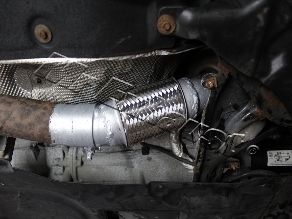 BMW x1 2013 2.0td Flexible Joint Repaired